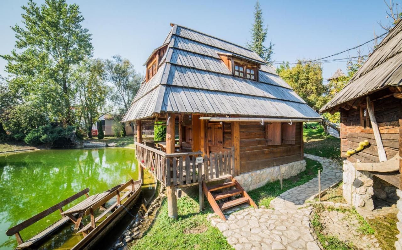 Ethno Village Stanisici Bijeljina Oda fotoğraf